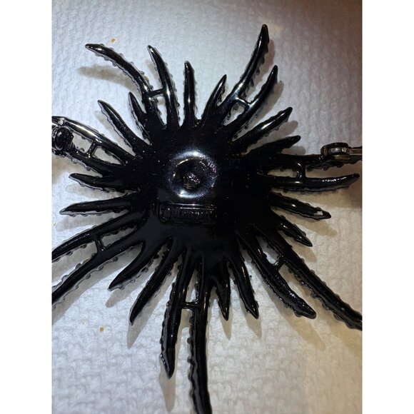 Vintage Rhinestone Black Starburst Brooch Glam Hollywood Old Money Halloween - Picture 13 of 15